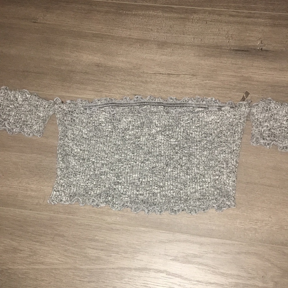 Top - Picture 2 of 2